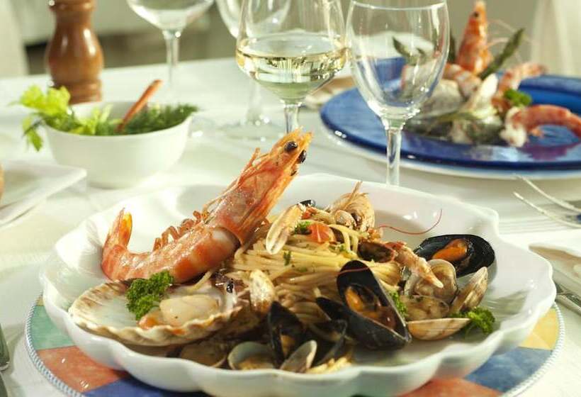 Castagna Palace Hotel & Restaurant