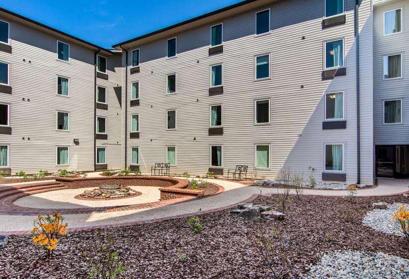 فندق Clarion Inn & Suites Atlanta Downtown