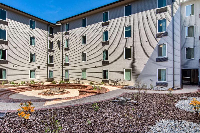 فندق Clarion Inn & Suites Atlanta Downtown