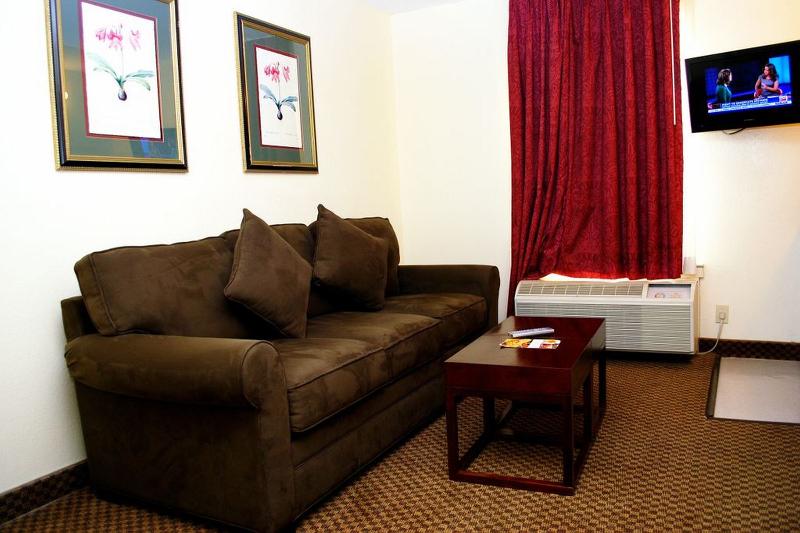 فندق Clarion Inn & Suites Atlanta Downtown