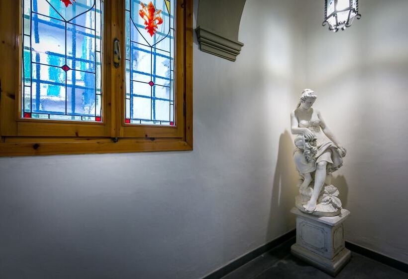 هتل Collodi  Firenze