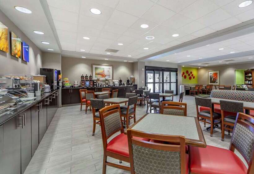 ホテル Comfort Inn Kearney I80