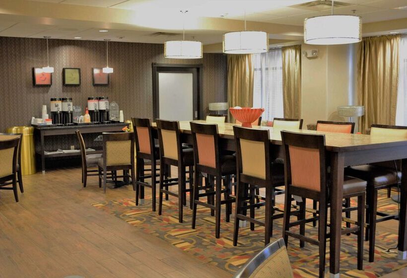 בית מלון כפרי Comfort Inn, Cleveland South   Richfield