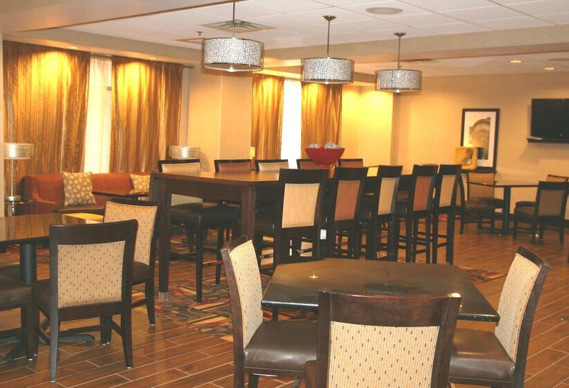 בית מלון כפרי Comfort Inn, Cleveland South   Richfield