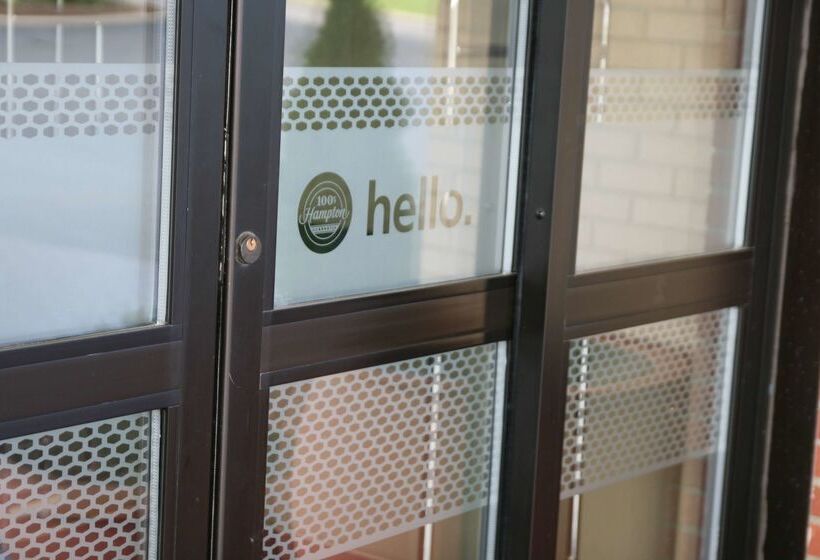 בית מלון כפרי Comfort Inn, Cleveland South   Richfield