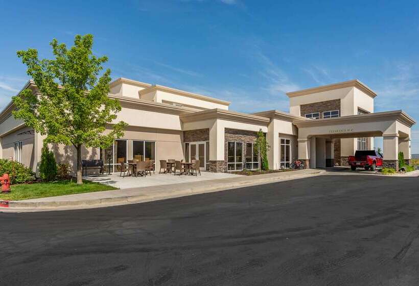 فندق Comfort Inn & Suites Logan Near University