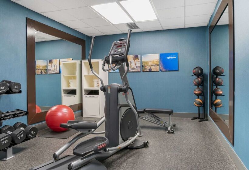 ホテル Comfort Inn & Suites