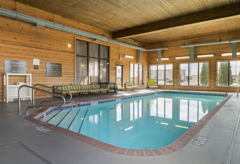 ホテル Comfort Inn & Suites