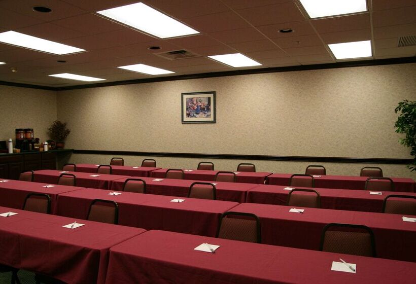 ホテル Comfort Inn & Suites