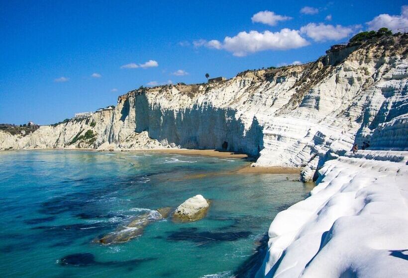 Отель Costazzurra Museum & Spa