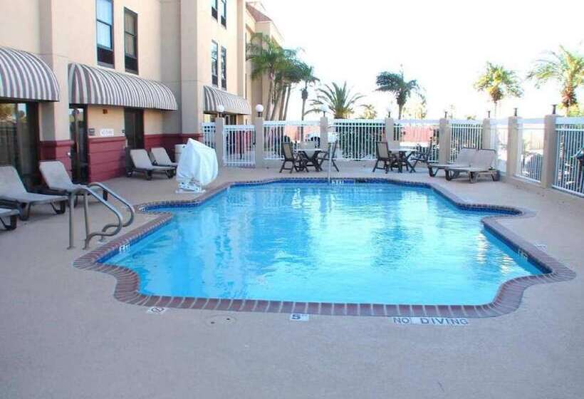 בית מלון כפרי Country Inn & Suites By Radisson, Portland, Tx