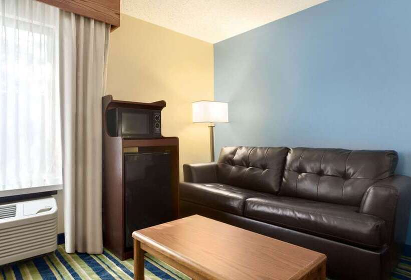 ホテル Days Inn By Wyndham Fargo