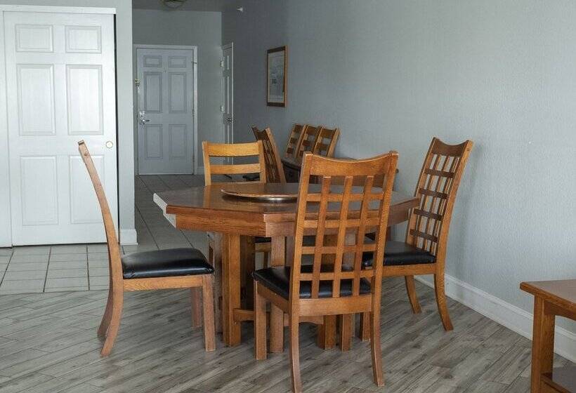 فندق Delavan Lake Resort