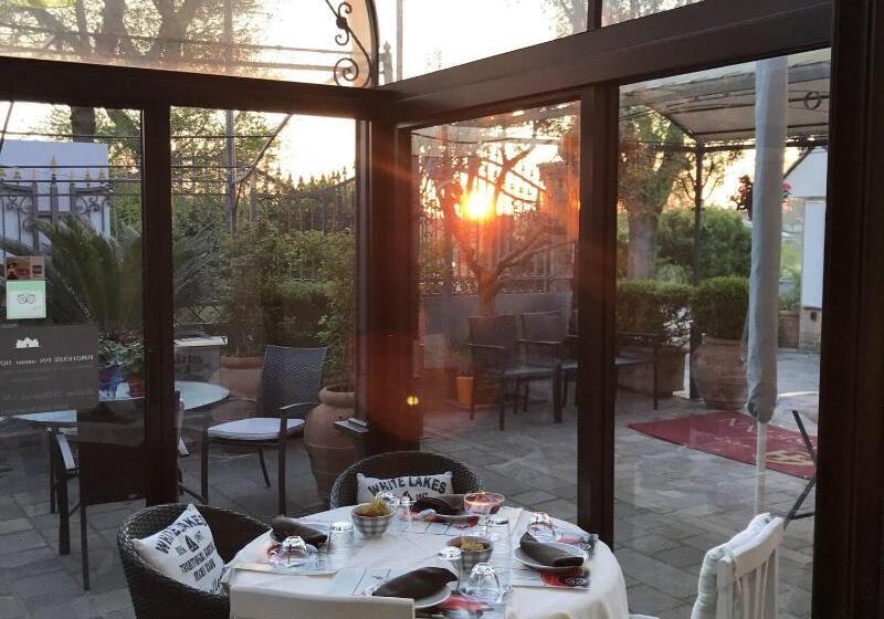 호텔 Euro House Inn Airport