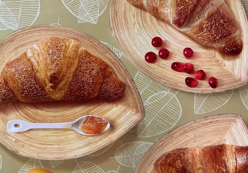 호텔 Euro House Inn Airport