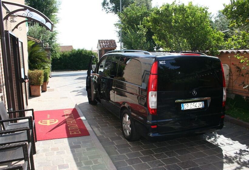 호텔 Euro House Inn Airport