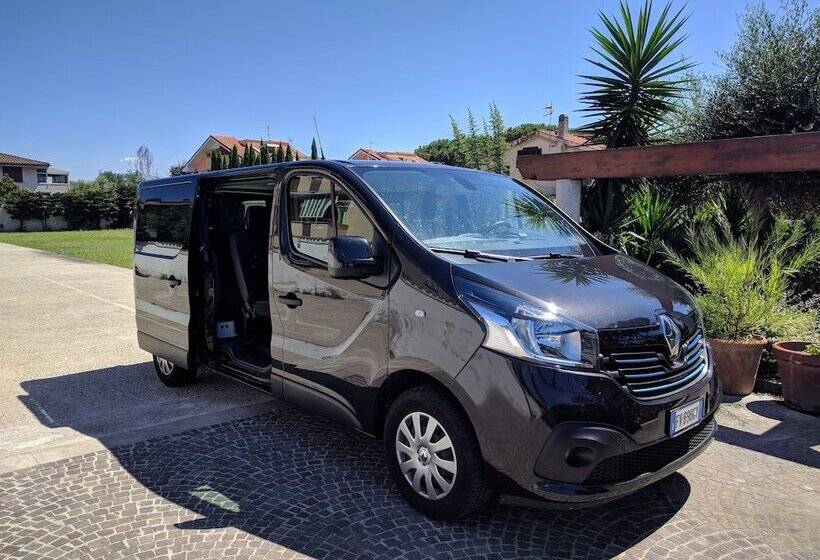 호텔 Euro House Inn Airport