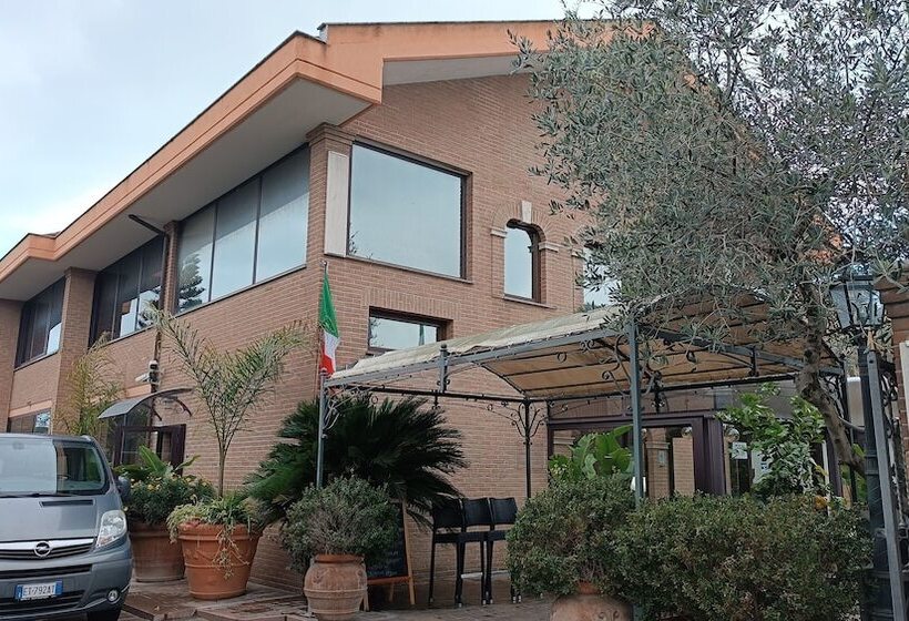 호텔 Euro House Inn Airport