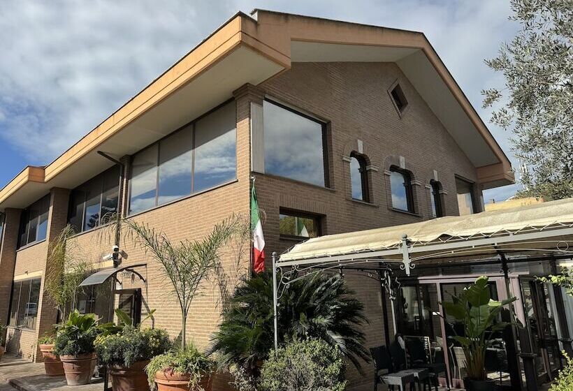 호텔 Euro House Inn Airport