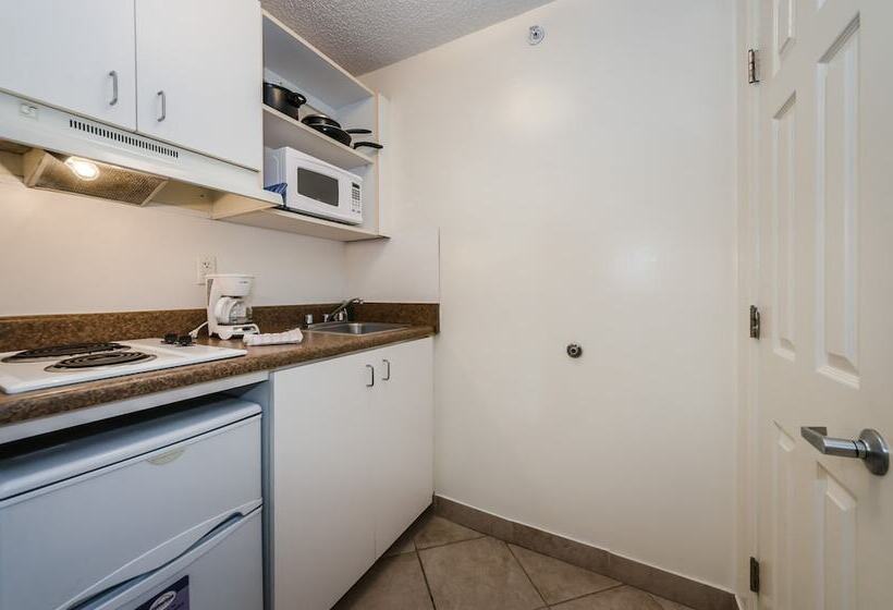 فندق Tampa Bay Extended Stay