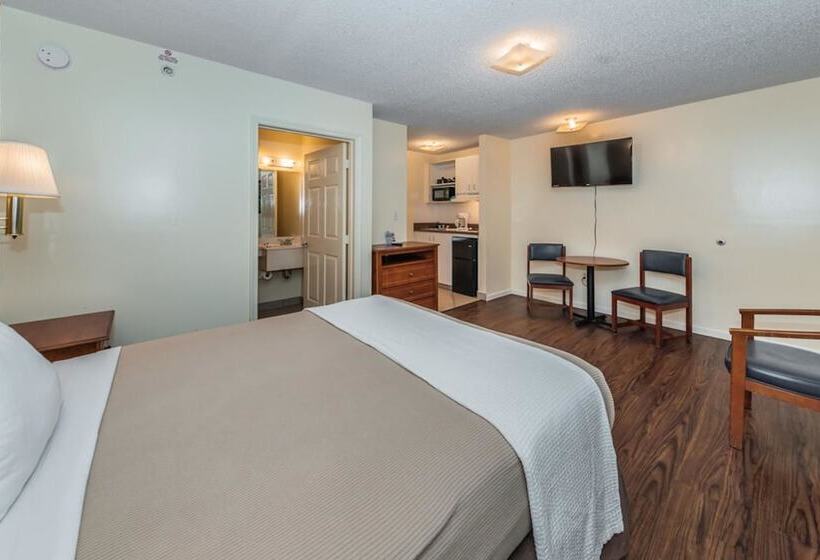 فندق Tampa Bay Extended Stay