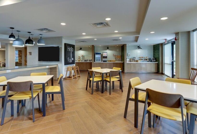 Отель Fairfield Inn & Suites Southport