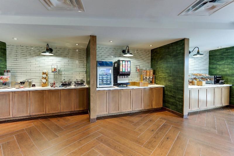 Отель Fairfield Inn & Suites Southport