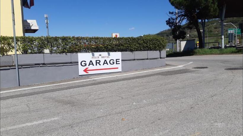 בית מלון כפרי Felix