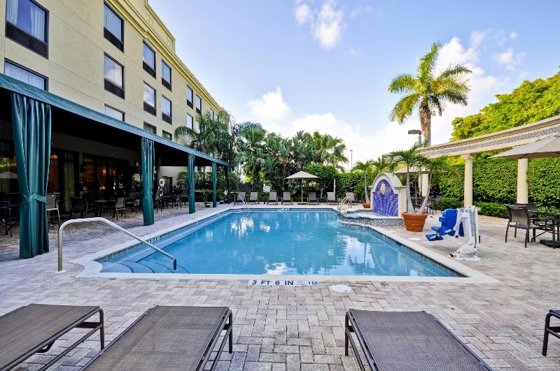 فندق Hampton Inn Boca Raton Deerfield Beach