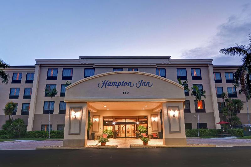 בית מלון כפרי Hampton Inn Boca Raton Deerfield Beach