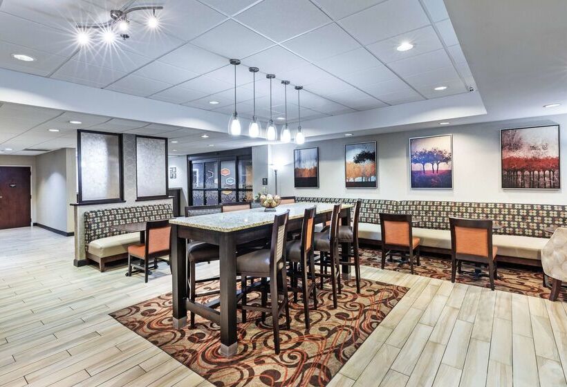 فندق Hampton Inn Aiken