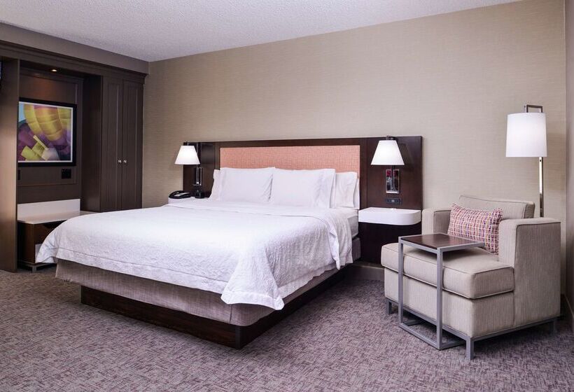 Отель Hampton Inn Albuquerqueuniversity/midtown