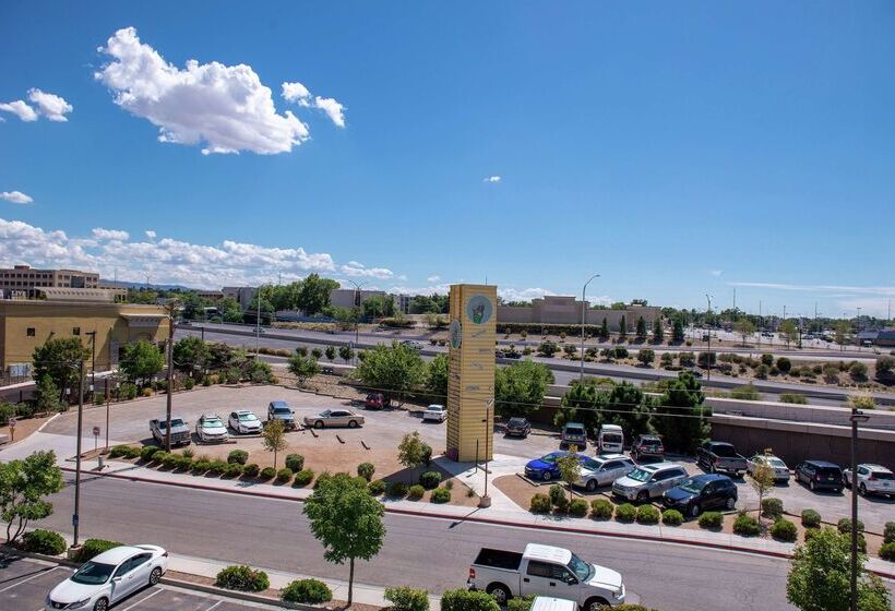 Отель Hampton Inn Albuquerqueuniversity/midtown