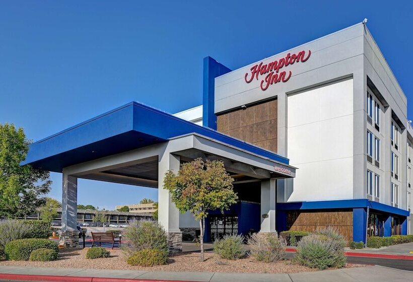 Отель Hampton Inn Albuquerqueuniversity/midtown