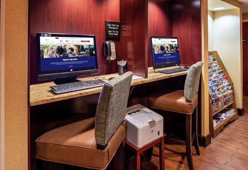 Отель Hampton Inn Albuquerqueuniversity/midtown