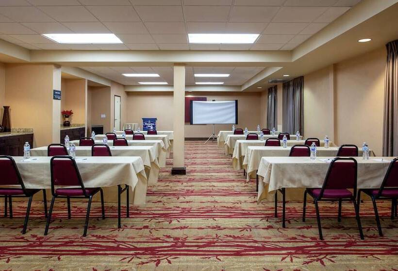 Отель Hampton Inn Albuquerqueuniversity/midtown