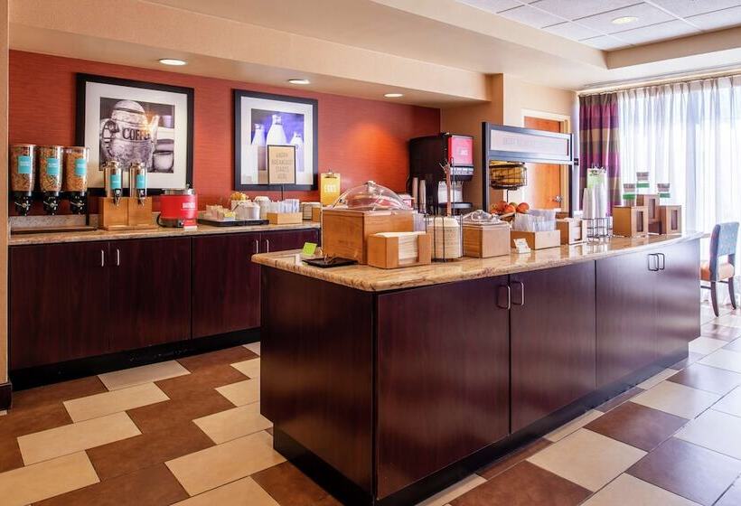 Отель Hampton Inn Albuquerqueuniversity/midtown