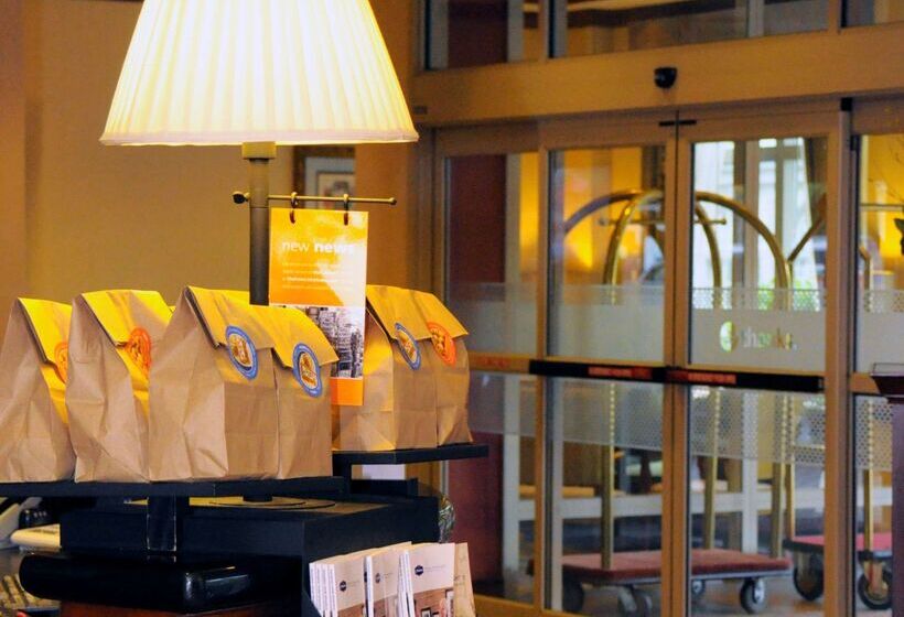 호텔 Hampton Inn Alexandriaold Town/king St. Metro