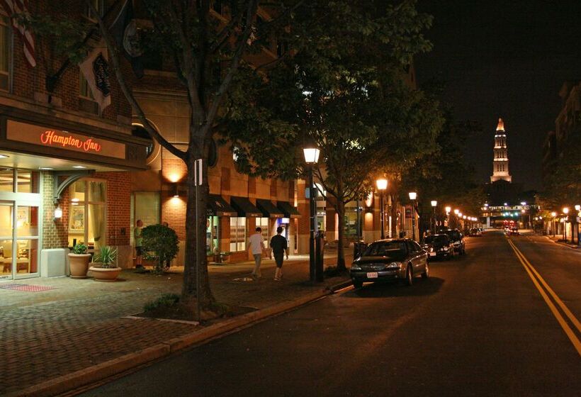 호텔 Hampton Inn Alexandriaold Town/king St. Metro