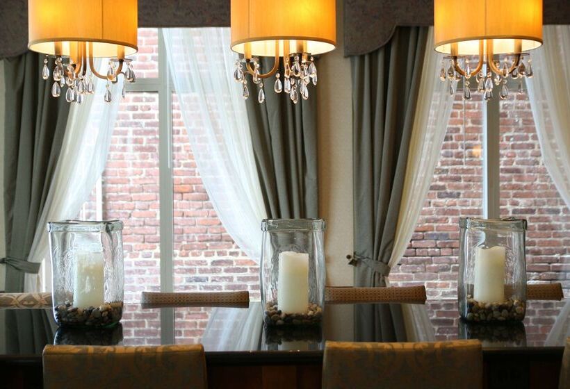 هتل Hampton Inn Alexandriaold Town/king St. Metro