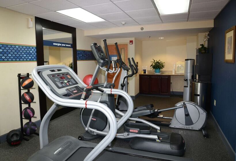 فندق Hampton Inn Americus