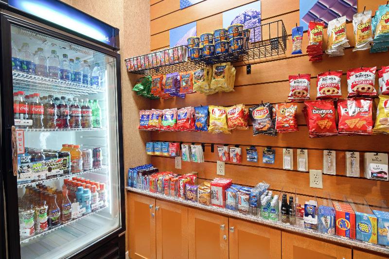 فندق Hampton Inn & Suites Bremerton