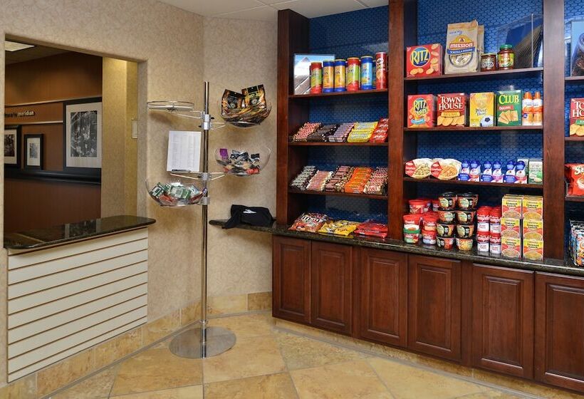 בית מלון כפרי Hampton Inn & Suites Boise Meridian