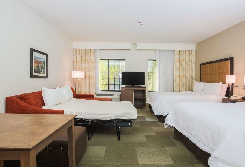 ホテル Hampton Inn And Suites Camarillo