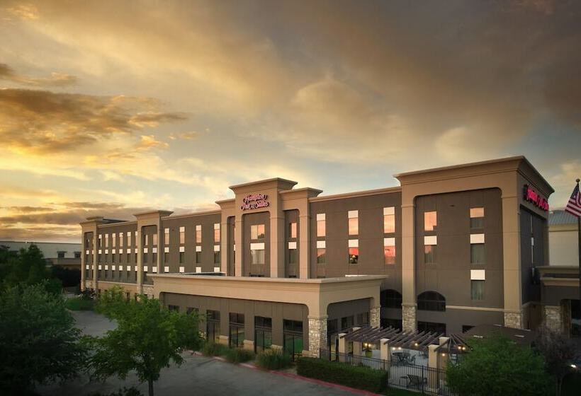 בית מלון כפרי Hampton Inn & Suites Dallas Dfw Arpt W Sh 183 Hurst