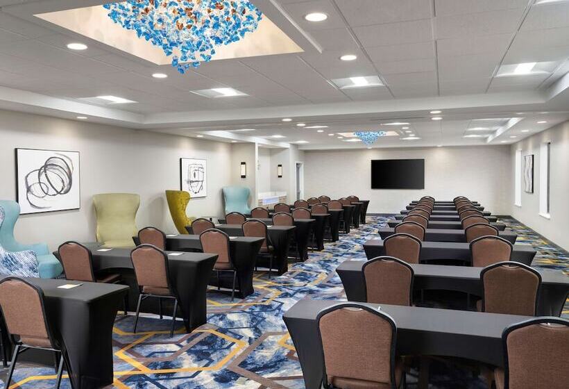 호텔 Hampton Inn & Suites Dallas Dfw Arpt W Sh 183 Hurst