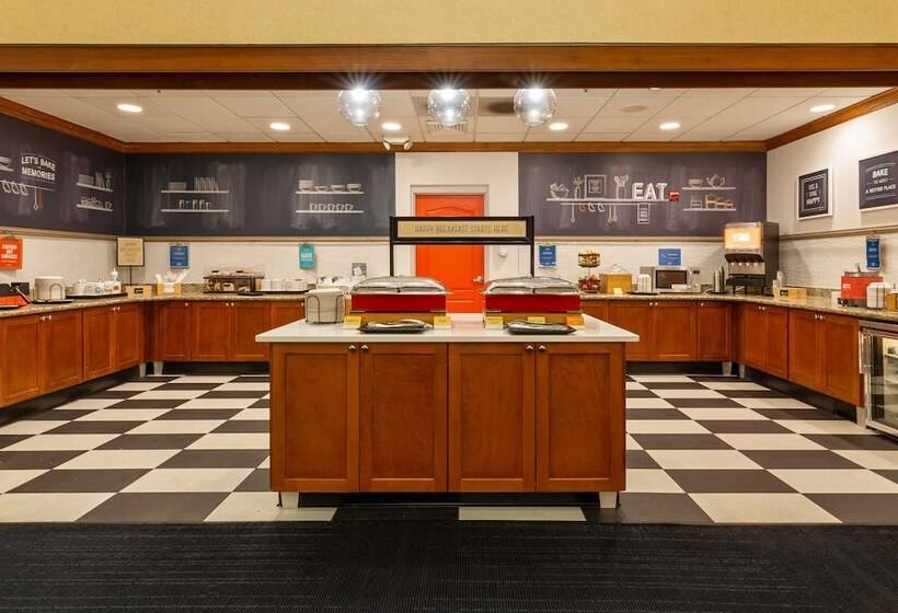 فندق Hampton Inn & Suites Jacksonville Deerwood Park