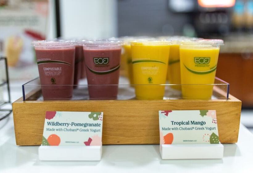 فندق Hampton Inn & Suites Jacksonville Deerwood Park