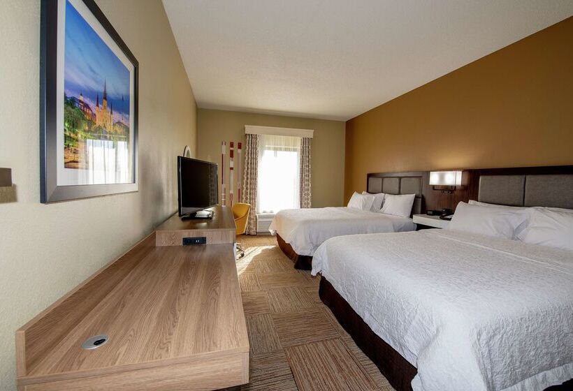 هتل Hampton Inn & Suites Lafayette