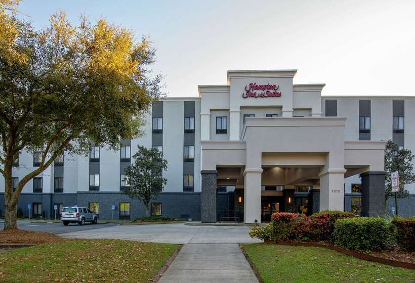 هتل Hampton Inn & Suites Lafayette